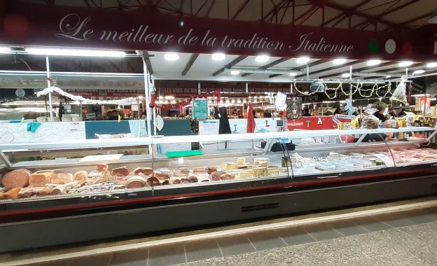 Boutique italienne au marché de Sartrouville - Yvelines (78)
